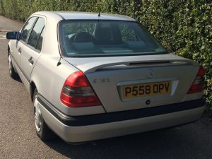 Mercedes C180