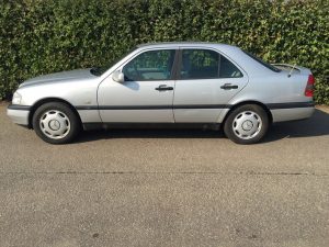 Mercedes C180